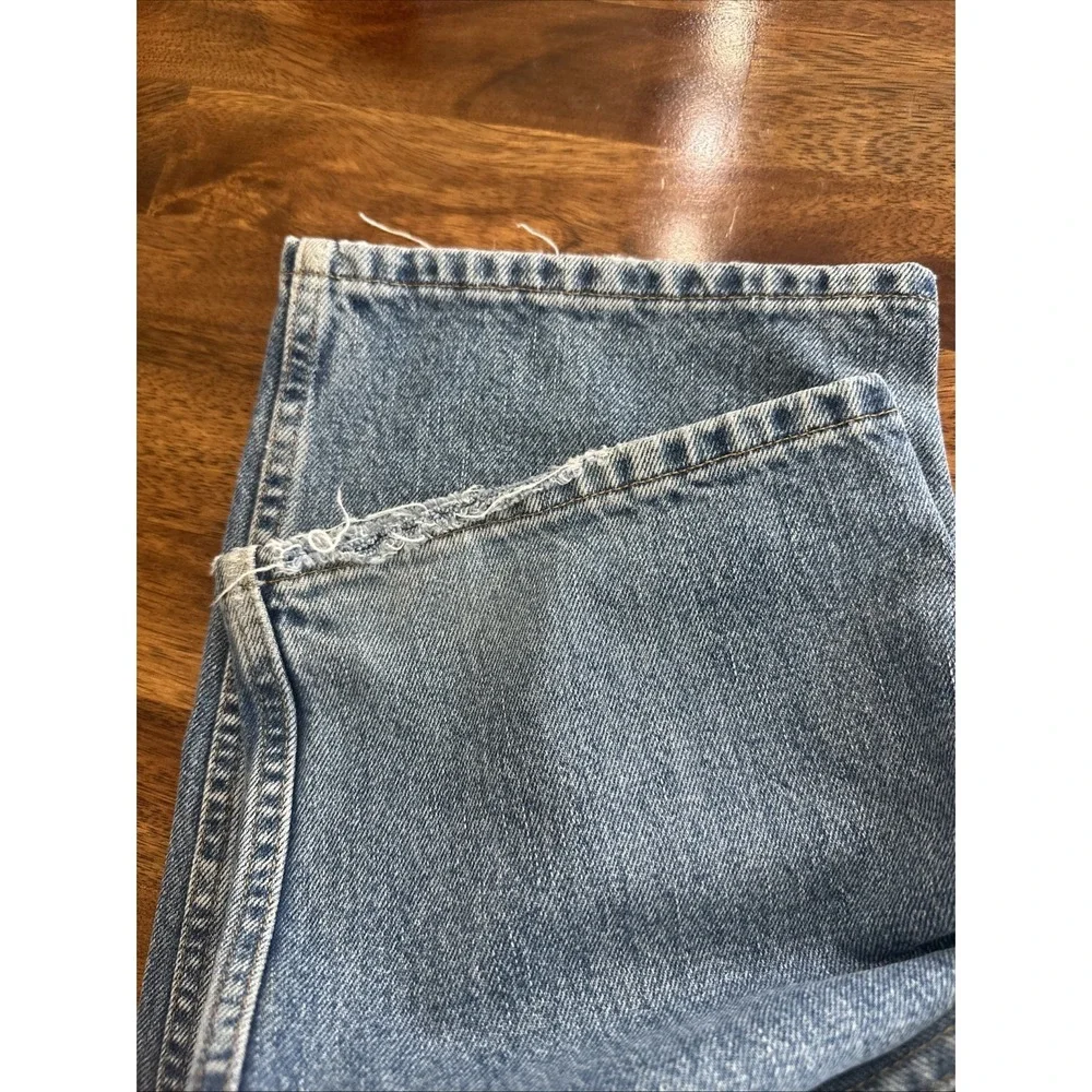Levi's 550 Relaxed Fit Jeans Men's Size 40x34 Medium Wash Blue Y2K Classic Denim